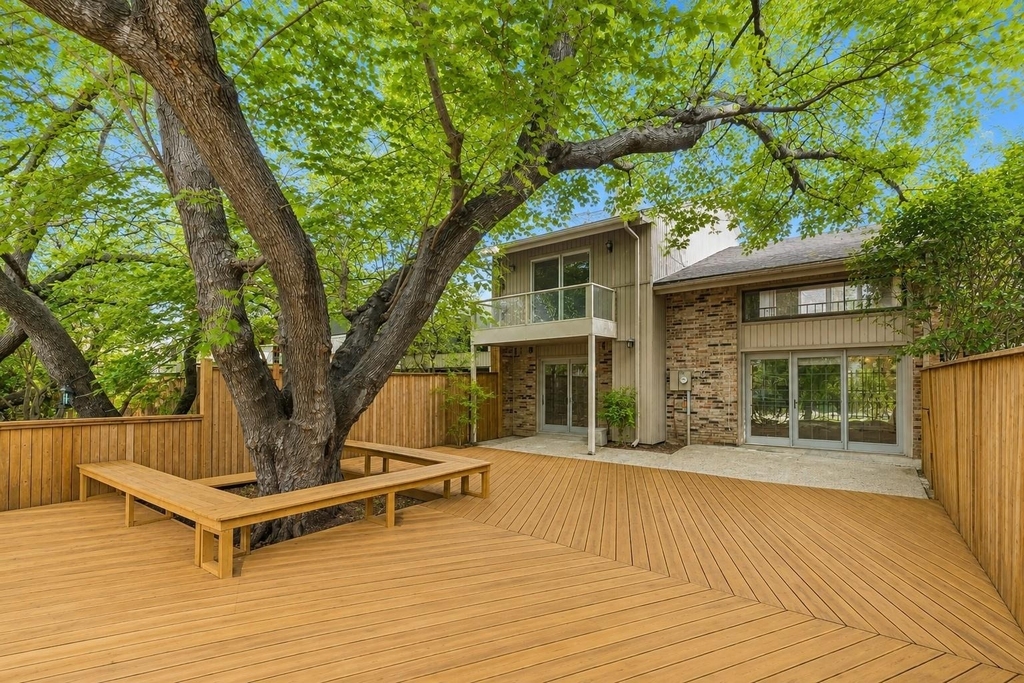 1806 Lakecrest Court - Photo 35