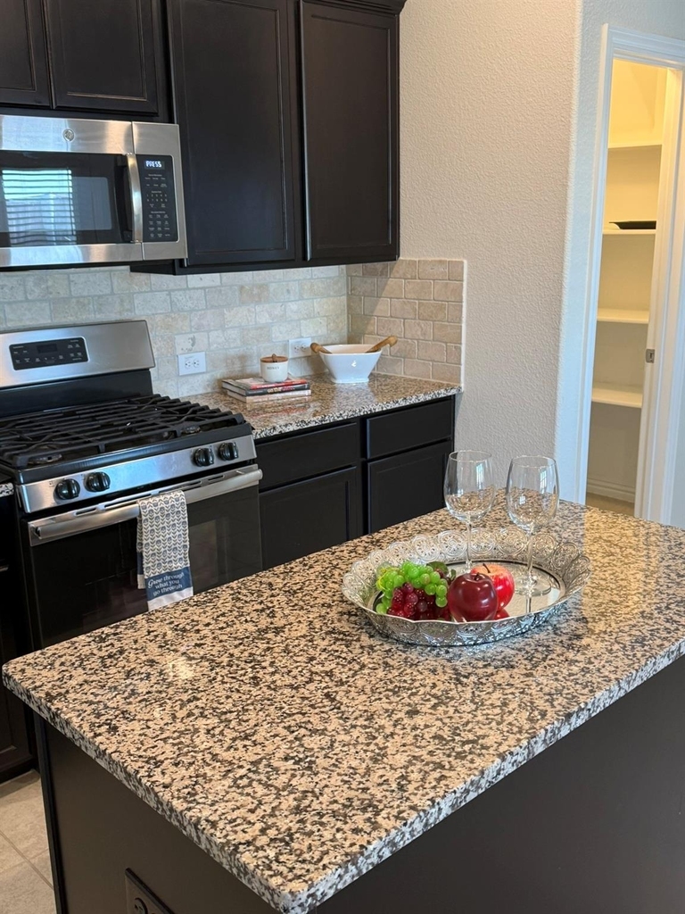 8529 Grand Oak Road - Photo 2