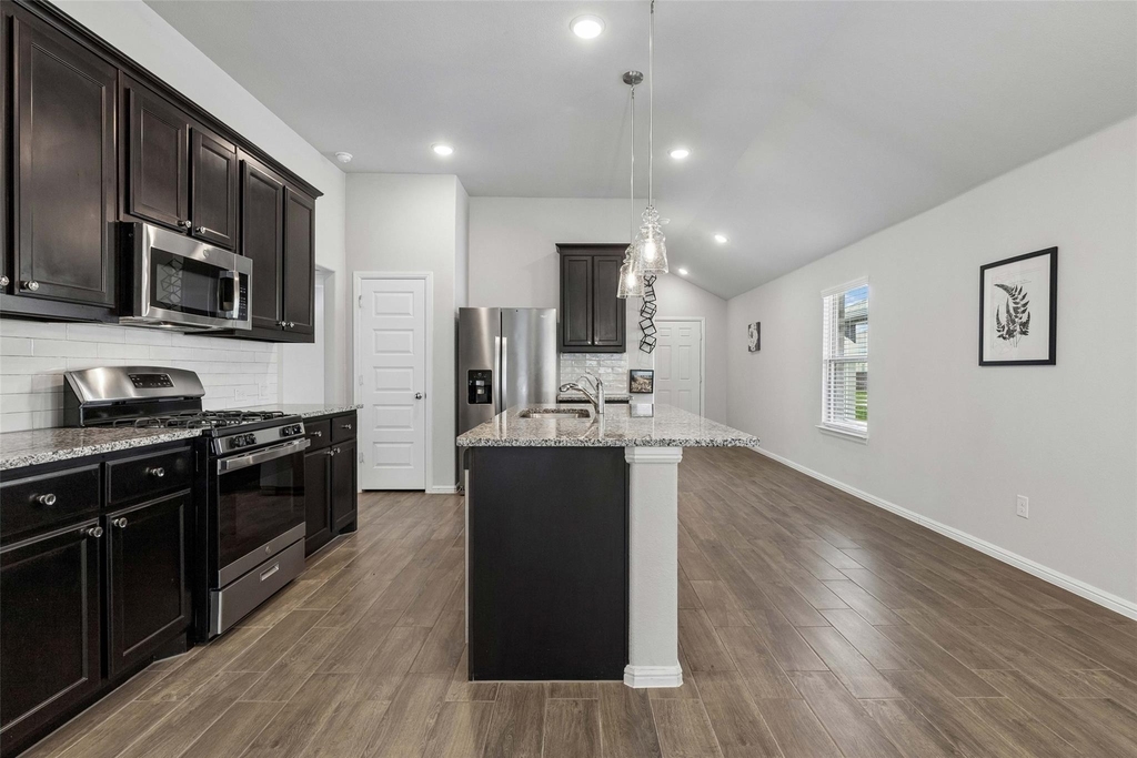 14068 Drover Street - Photo 8