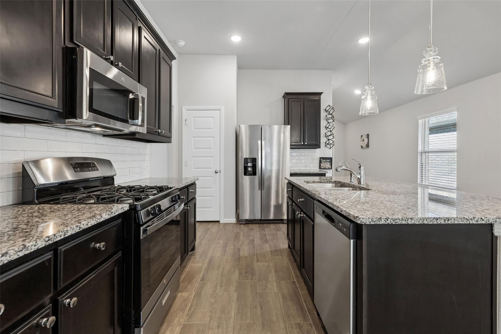 14068 Drover Street - Photo 6