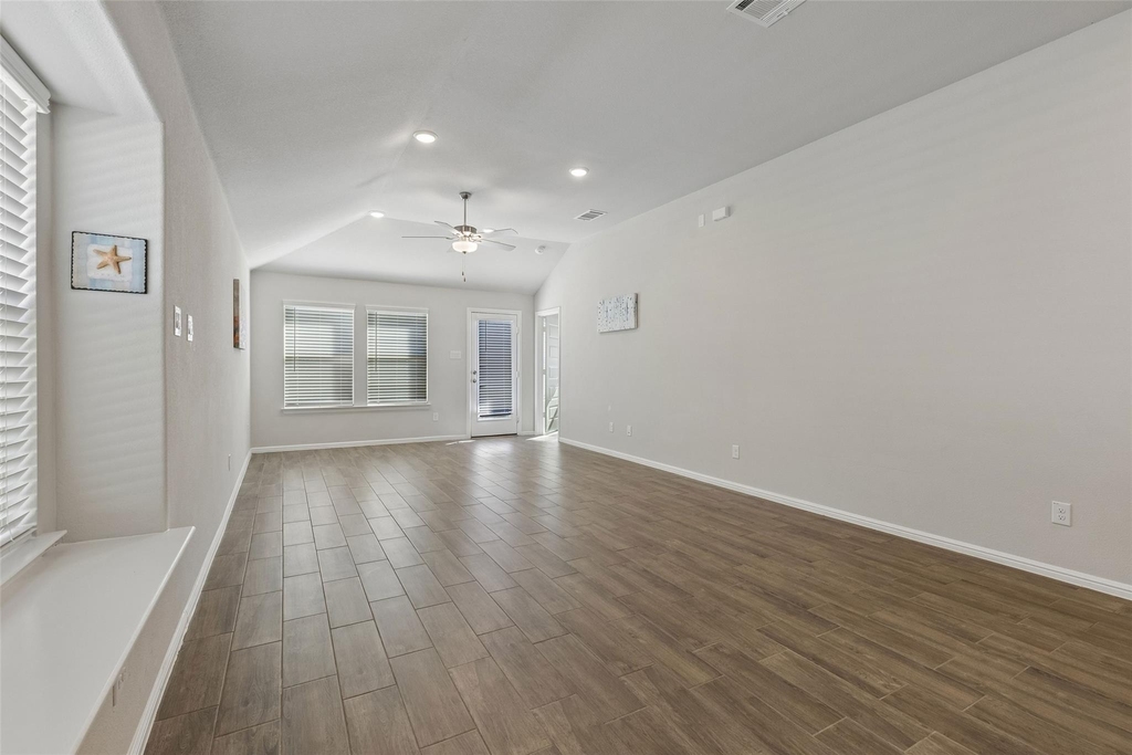 14068 Drover Street - Photo 11