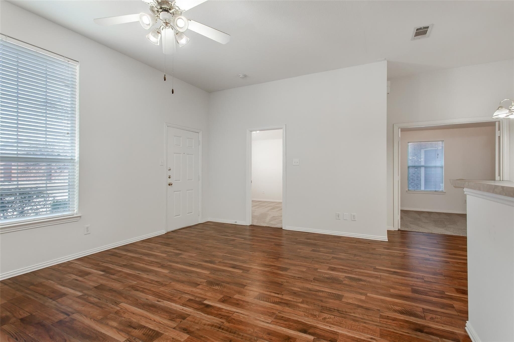 1727 Preston On The Lake Boulevard - Photo 3