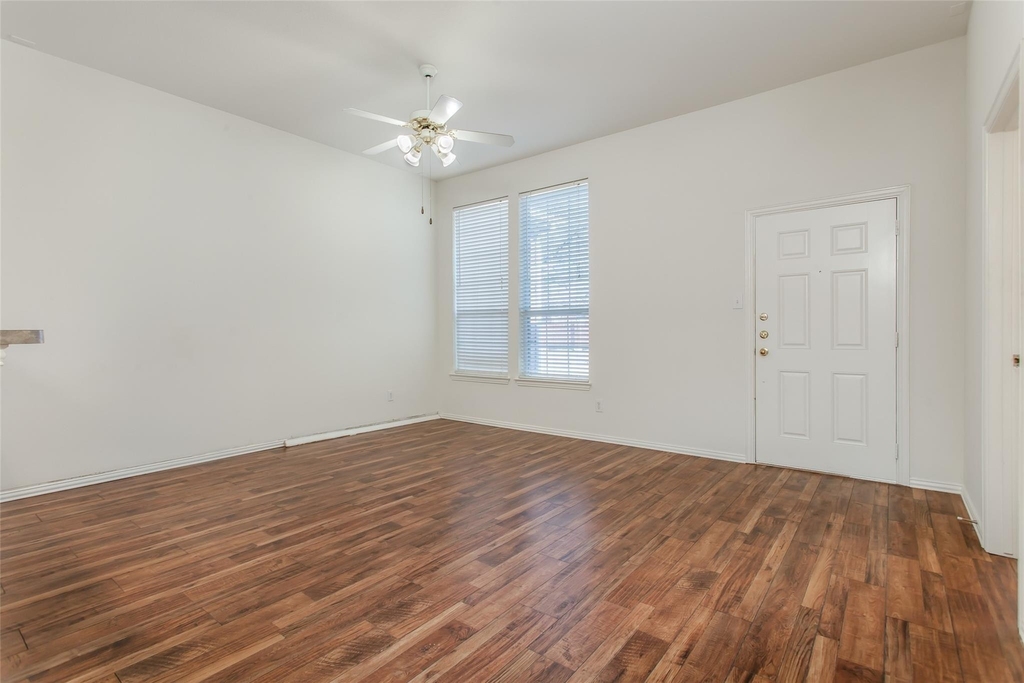 1727 Preston On The Lake Boulevard - Photo 5