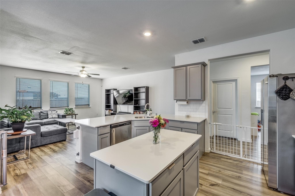 11425 Silver Queen Drive - Photo 9