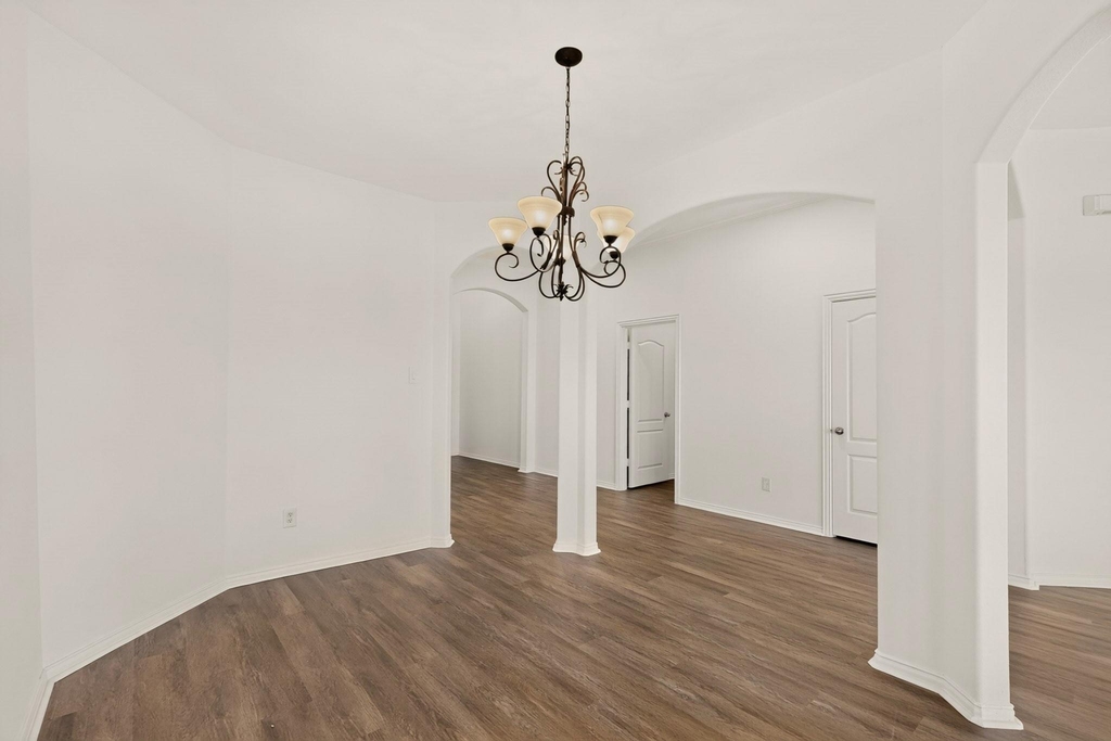 14908 Riverside Drive - Photo 16