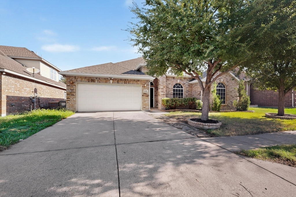 14908 Riverside Drive - Photo 3