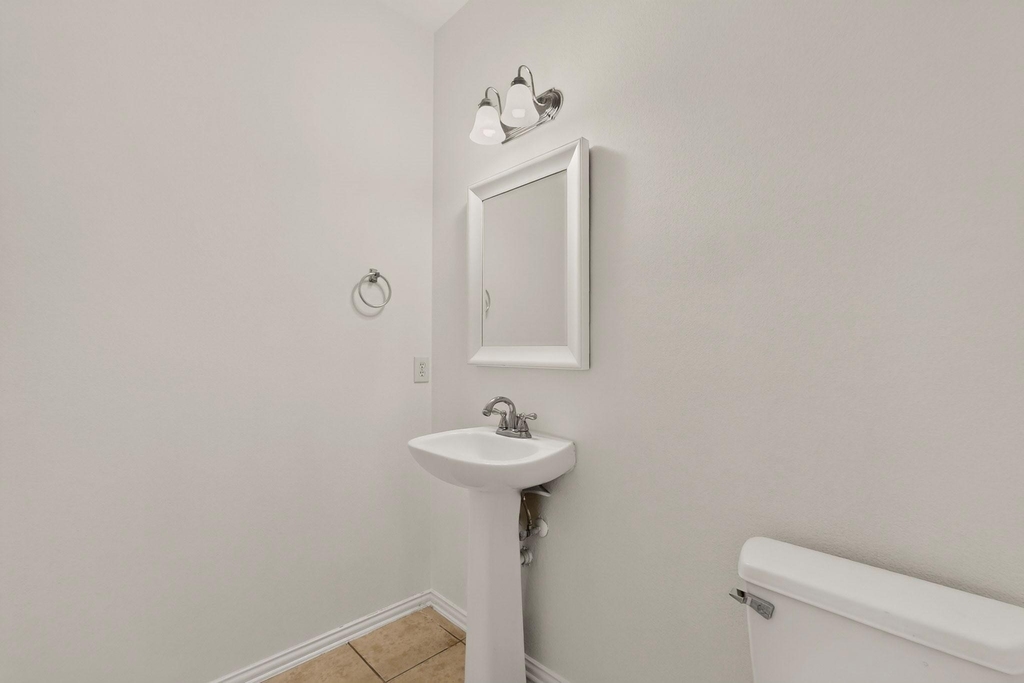 14908 Riverside Drive - Photo 33