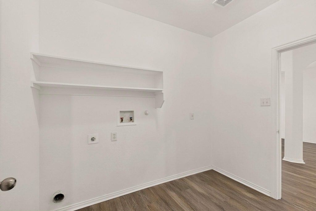 14908 Riverside Drive - Photo 35