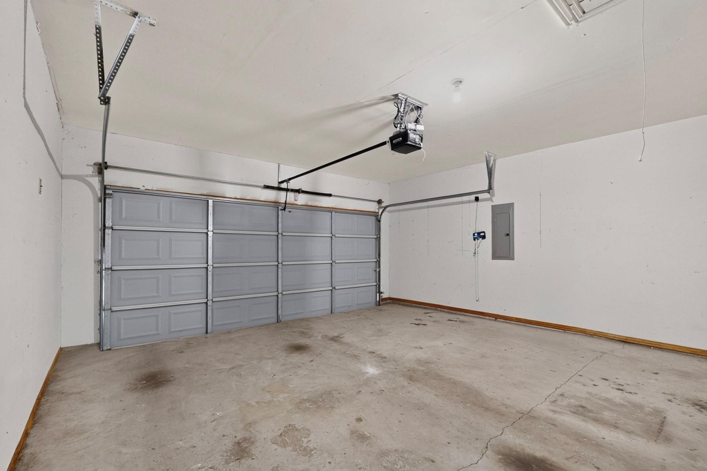 14908 Riverside Drive - Photo 36