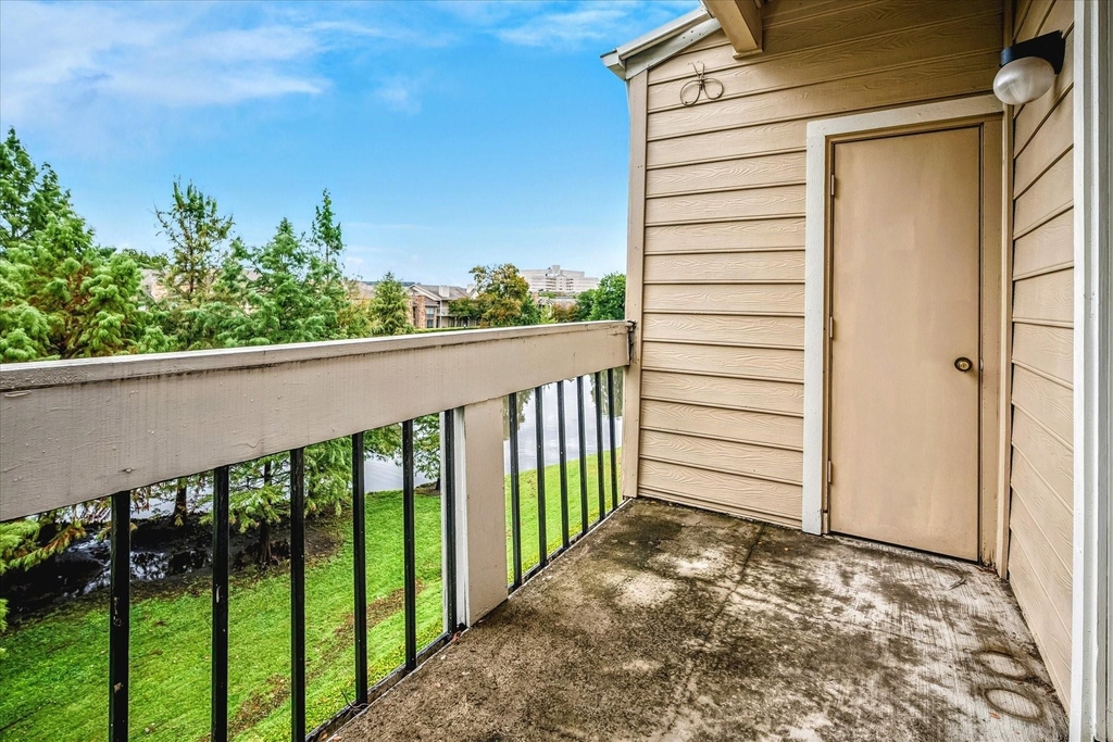 14277 Preston Road - Photo 11
