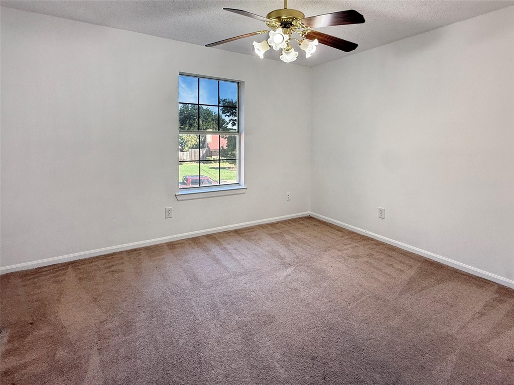 4219 Tanner Way - Photo 11
