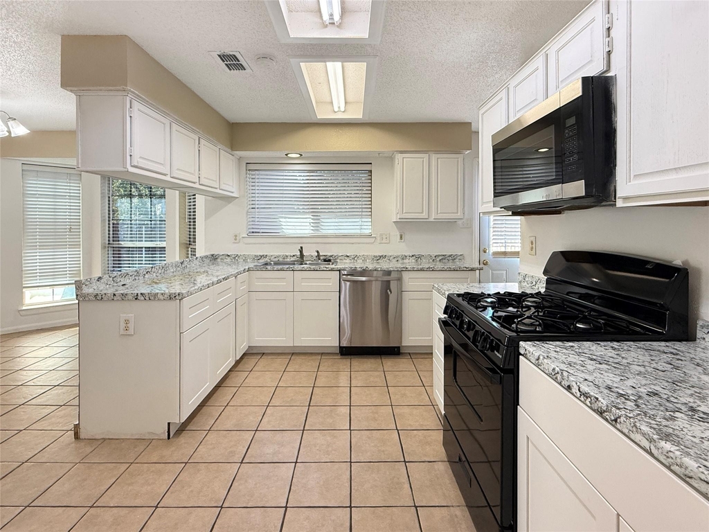 4219 Tanner Way - Photo 4
