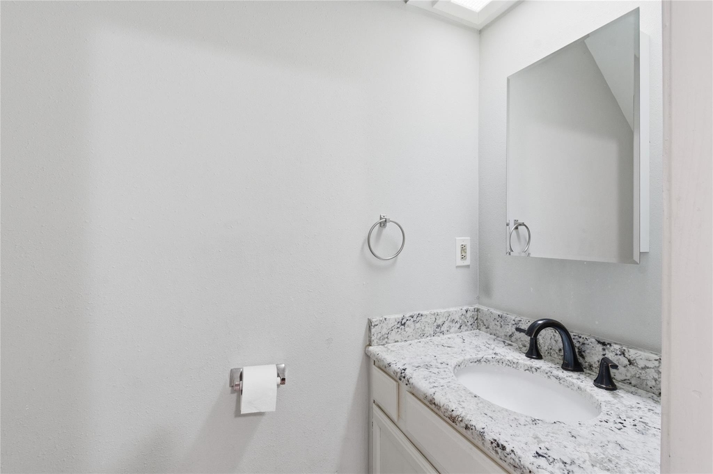 212 Samuel Boulevard - Photo 19