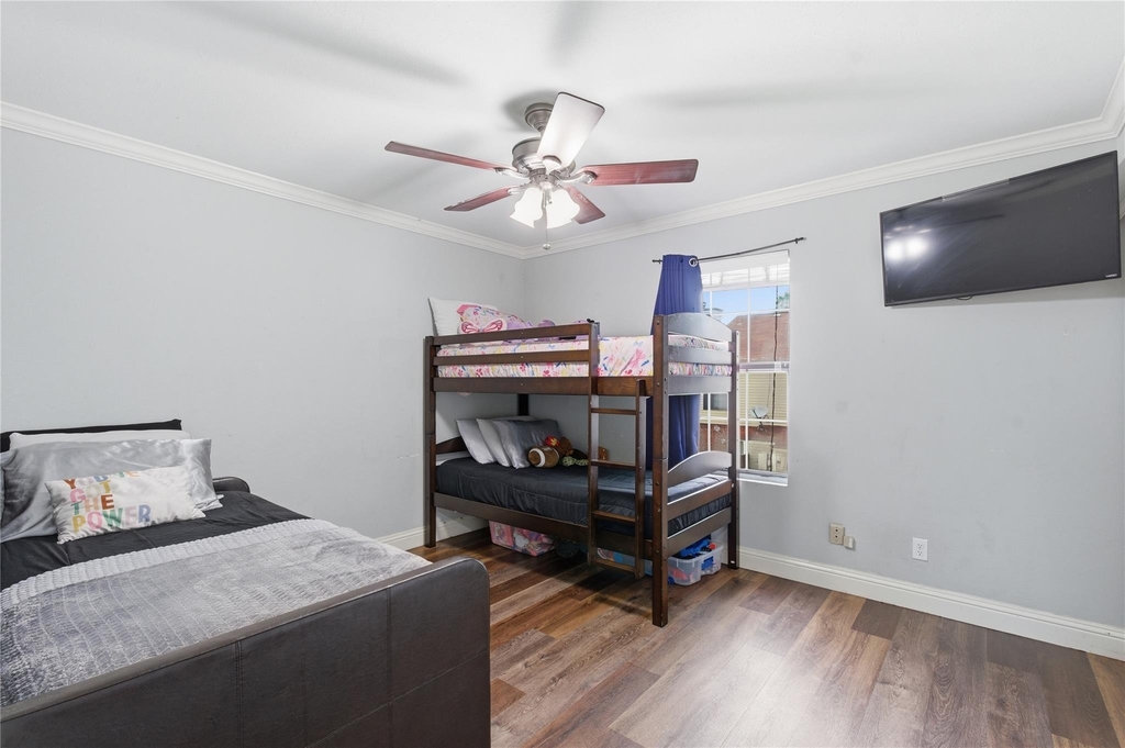 212 Samuel Boulevard - Photo 13