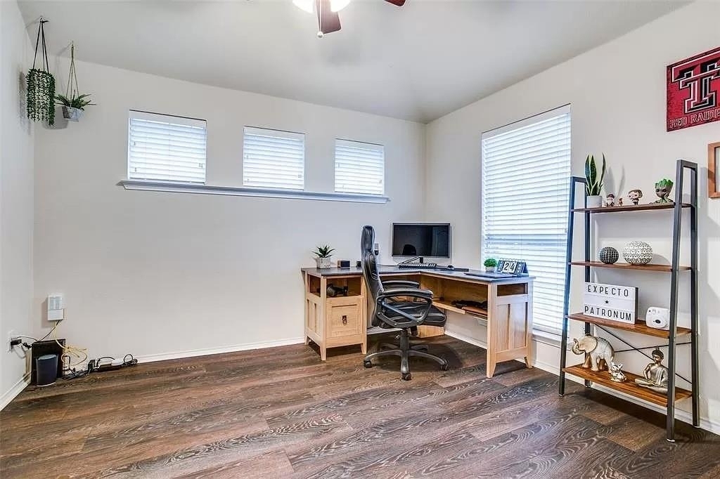 11348 Lockshire Drive - Photo 5