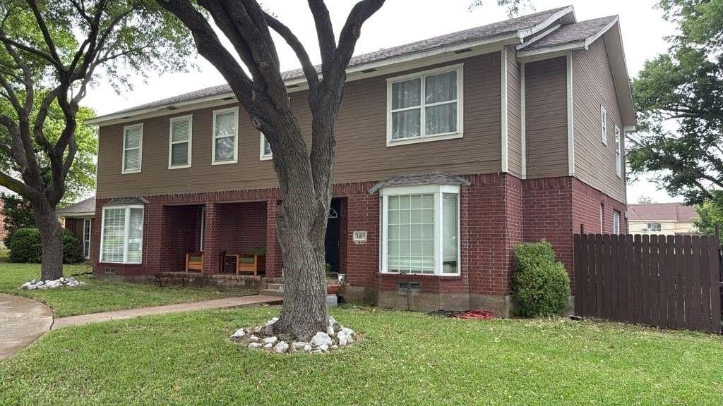 1415 W Red Bird Lane - Photo 1