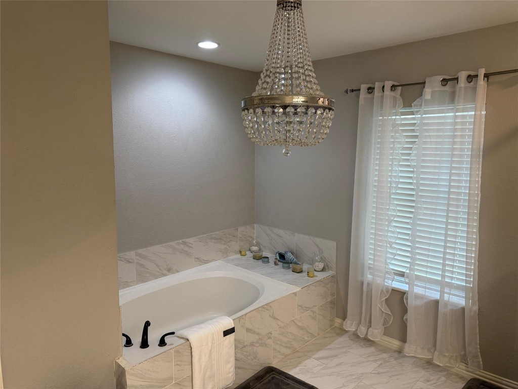 1415 W Red Bird Lane - Photo 18