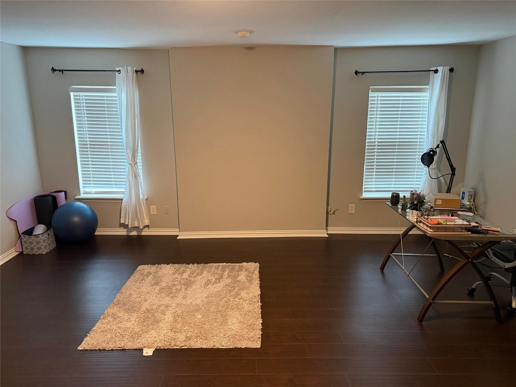 1415 W Red Bird Lane - Photo 20