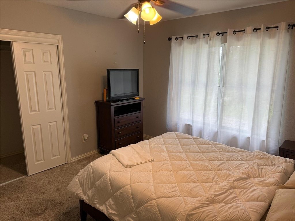 1415 W Red Bird Lane - Photo 14
