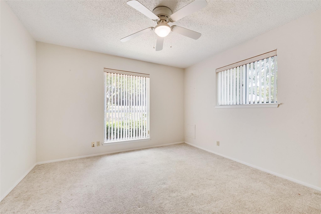 110 La Jolla Street - Photo 17