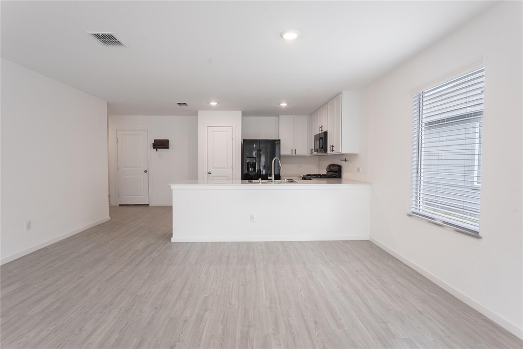 1307 Rodeo Circuit Way - Photo 4