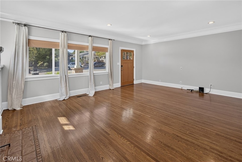 170 Adams - Photo 6