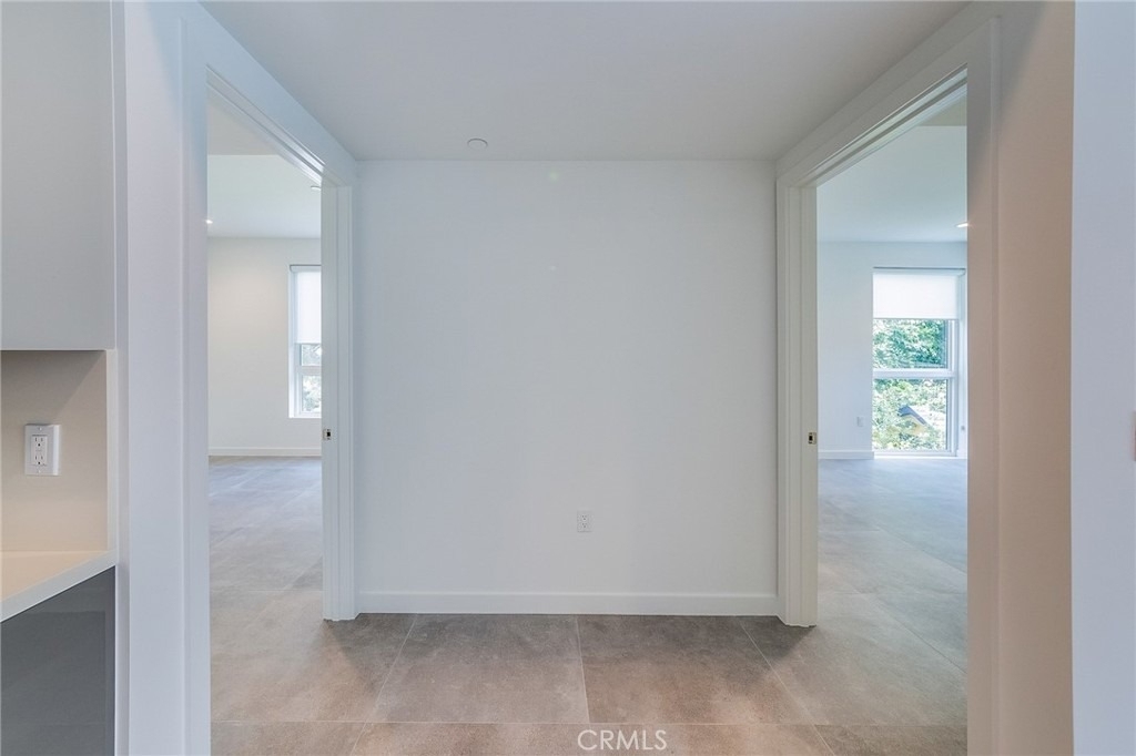 214 S Westmoreland - Photo 11