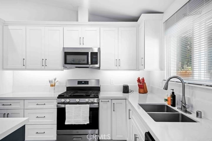 321 E Maple Street - Photo 8