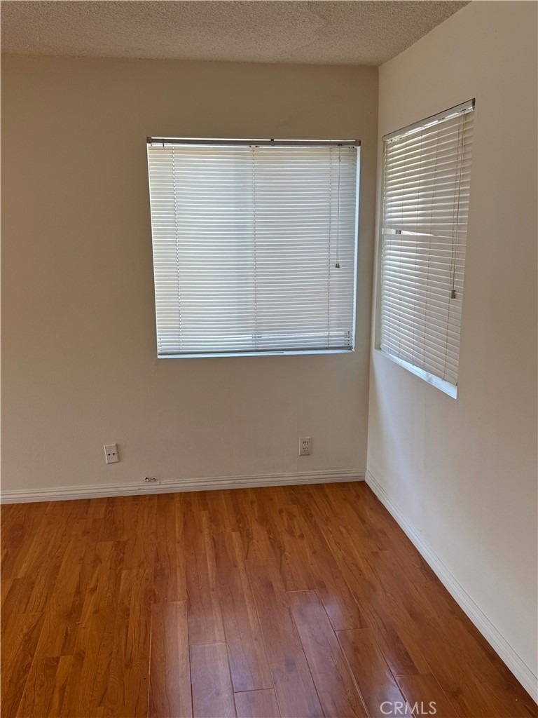 805 S Stoneman - Photo 0