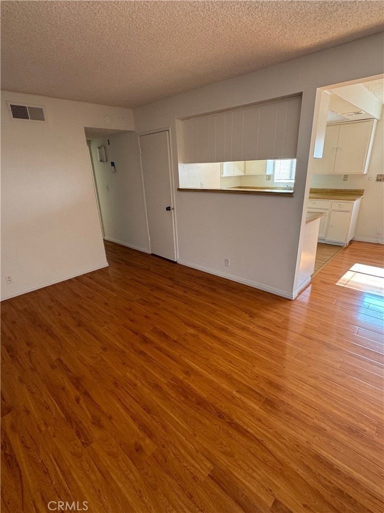 805 S Stoneman - Photo 2