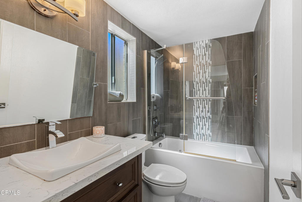 336 Hollywood Boulevard - Photo 14