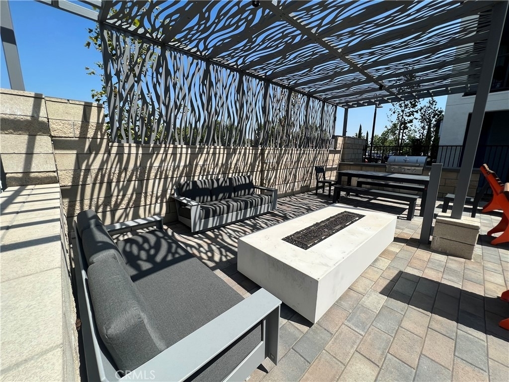 947 N Divino Privado - Photo 10