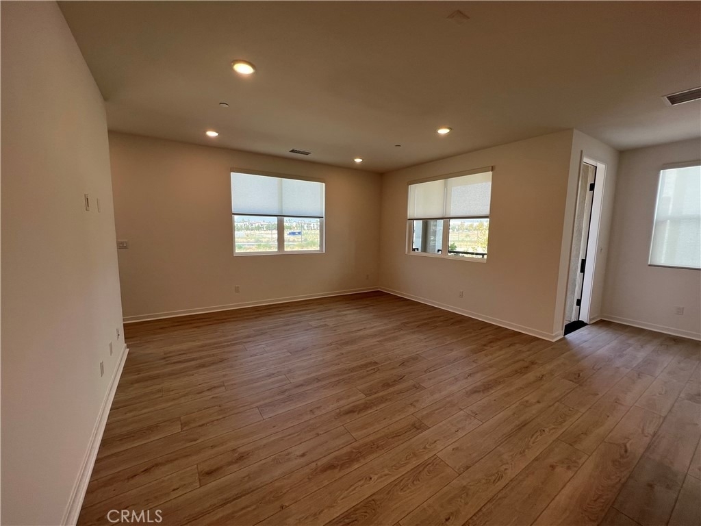 947 N Divino Privado - Photo 3