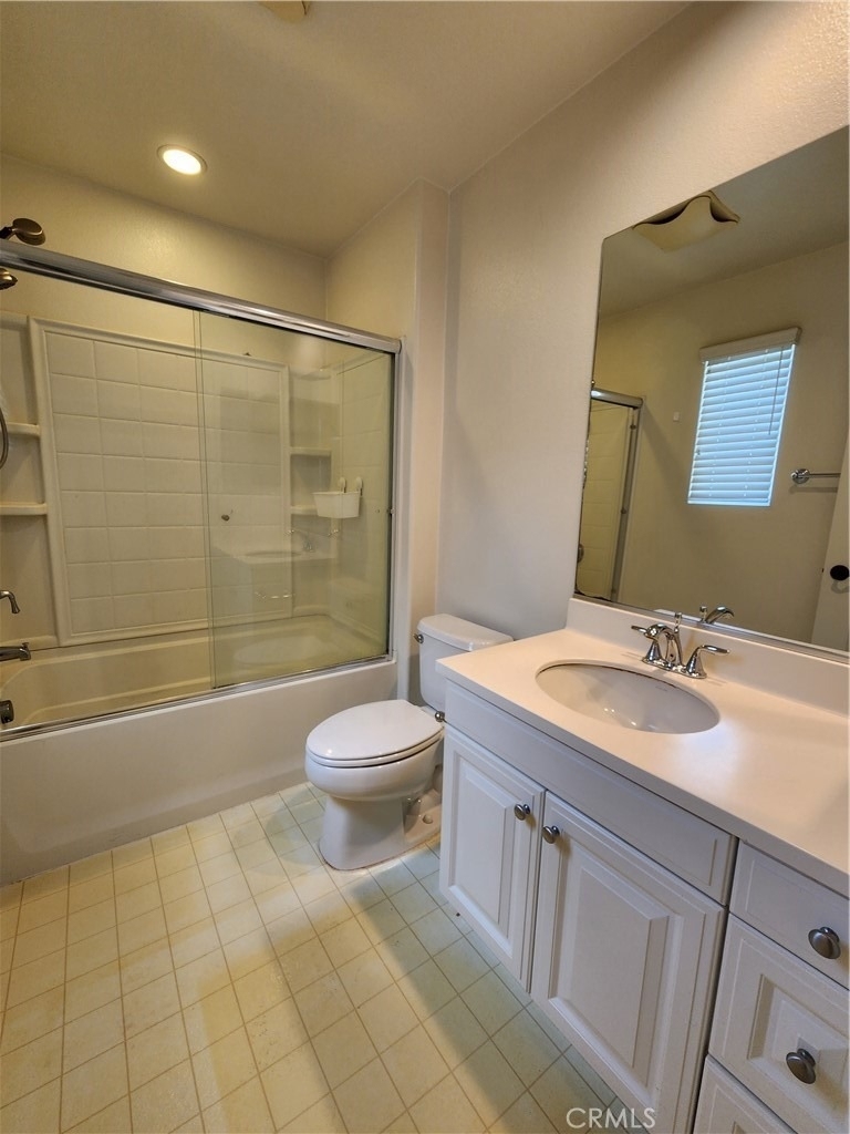 926 Terrace W - Photo 8