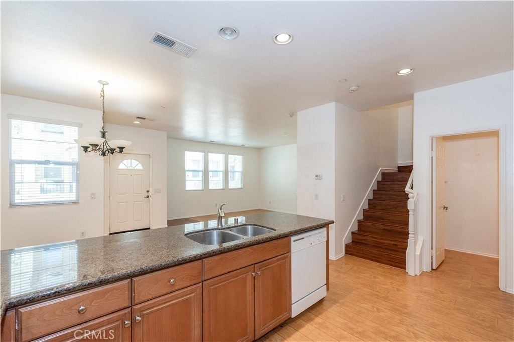 13567 Mashona Avenue - Photo 11