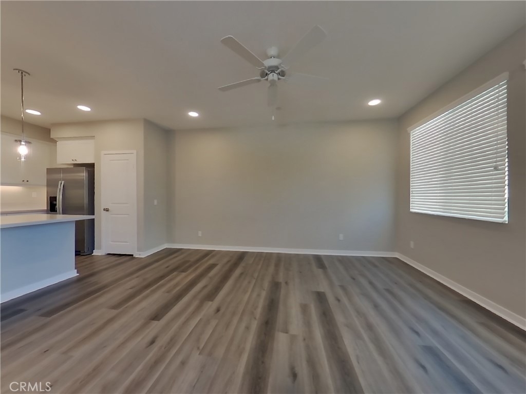 24982 Vermijo Court - Photo 2