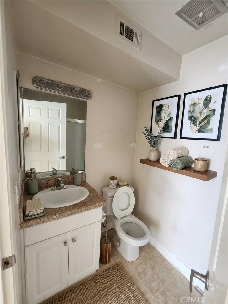 5545 Canoga Avenue - Photo 6