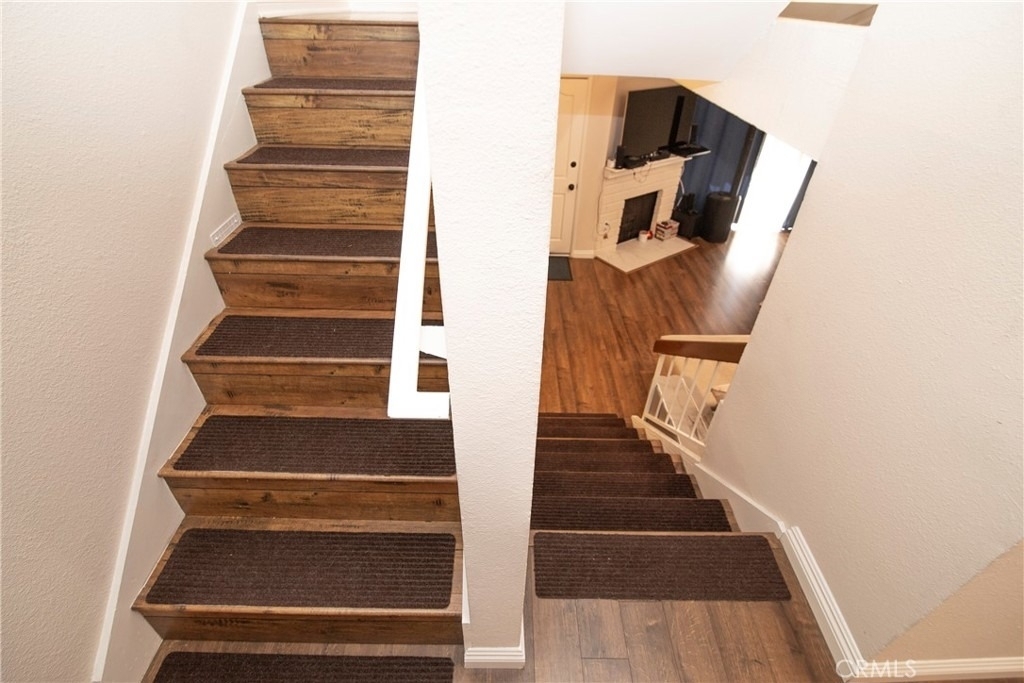 21535 Erwin Street - Photo 24