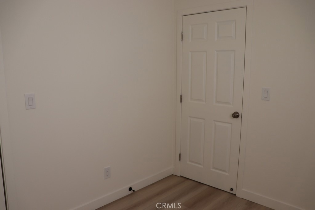 15711 Lassen Street - Photo 14