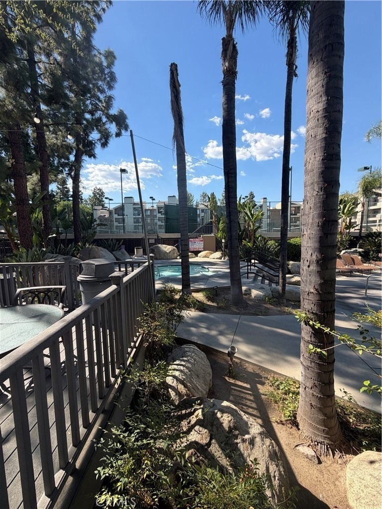 5500 Owensmouth - Photo 14