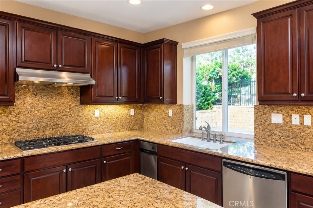 20827 Vercelli Way - Photo 6