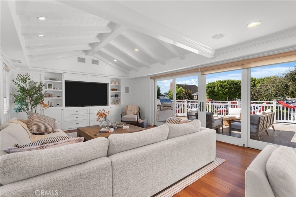 1701 E Balboa - Photo 10
