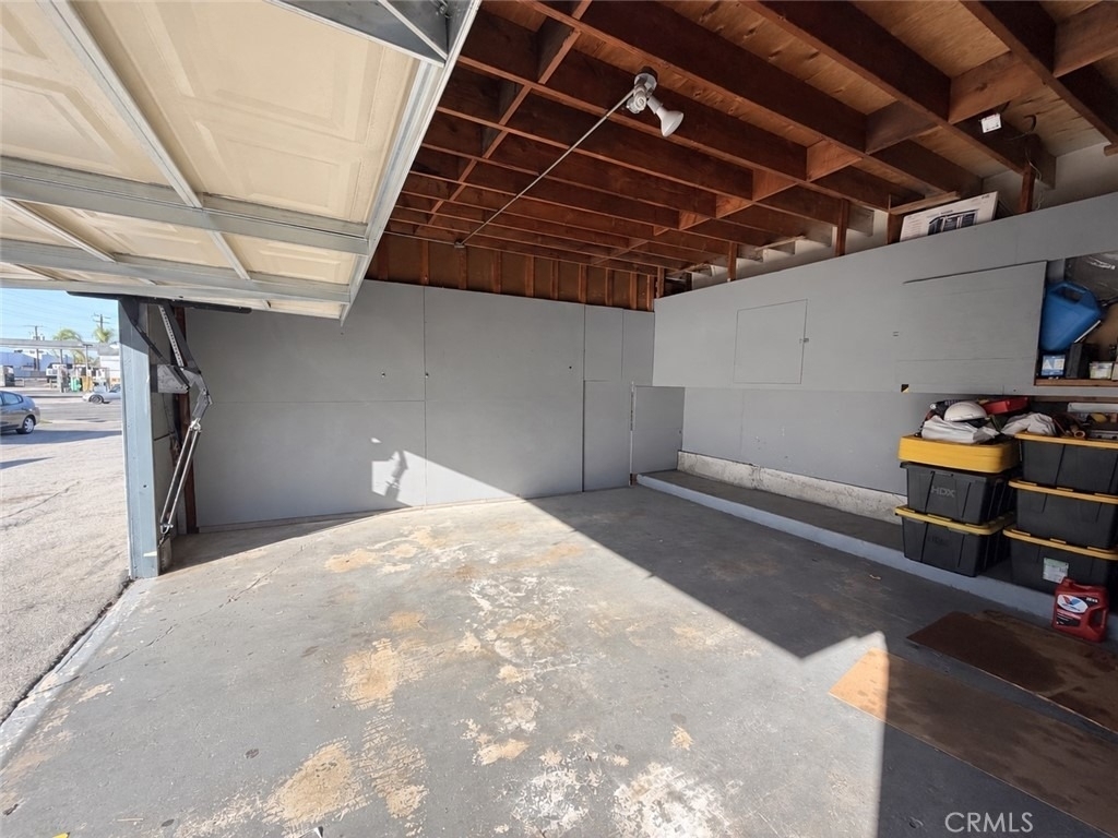 338 E Meats Avenue - Photo 14