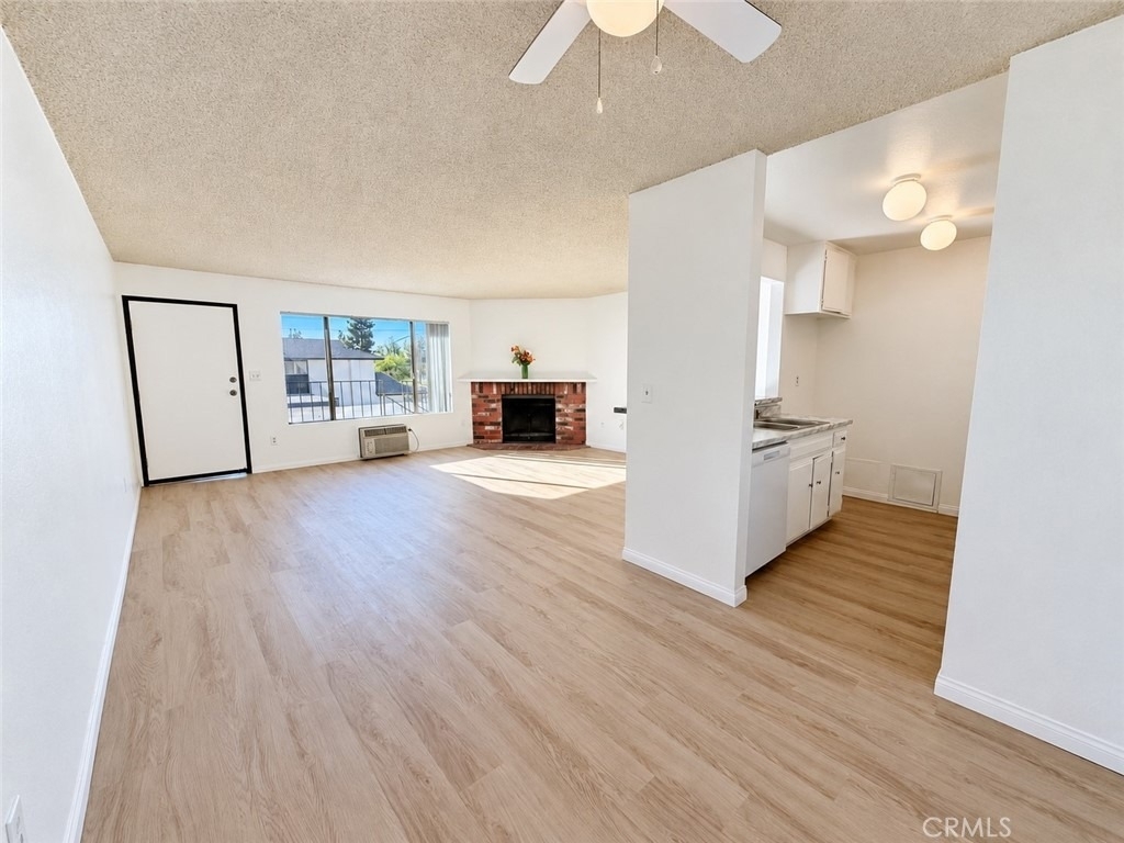 338 E Meats Avenue - Photo 3