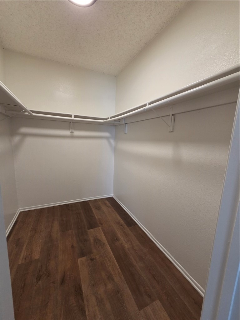600 W 3rd - Photo 2