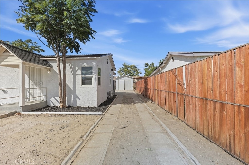 308 W Central - Photo 4