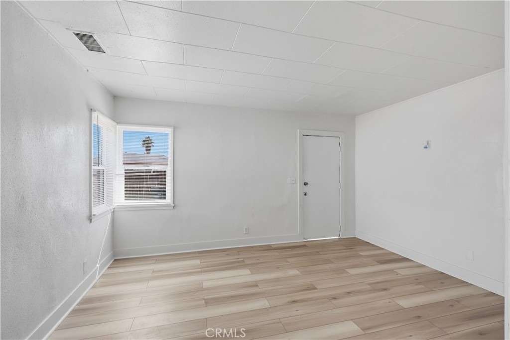 308 W Central - Photo 8