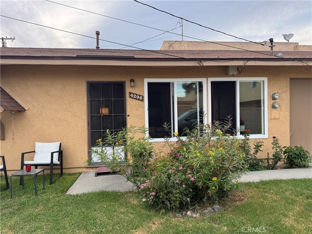4296 Howard Ave - Photo 1