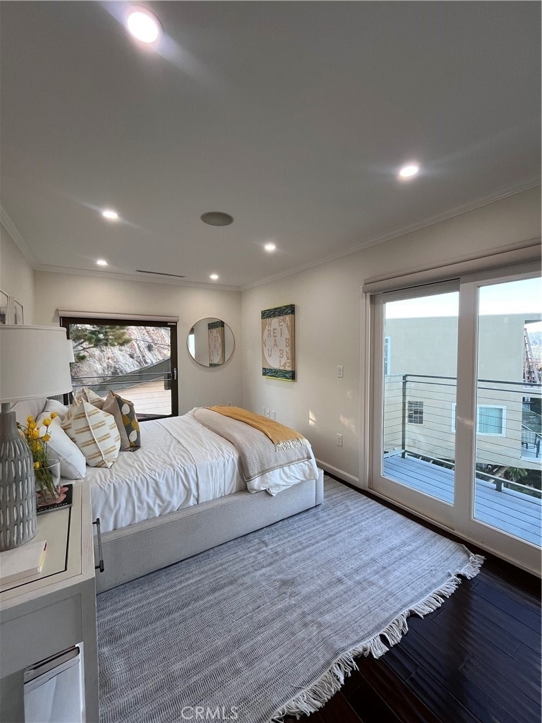 6960 Pacific View Drive - Photo 19