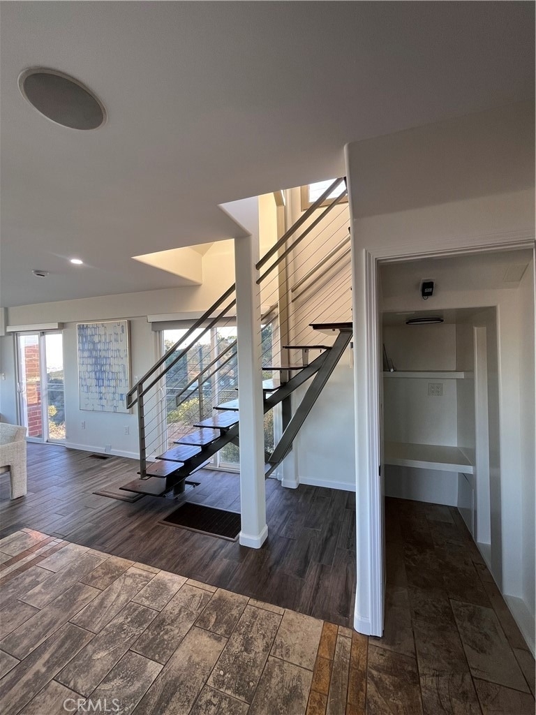 6960 Pacific View Drive - Photo 14